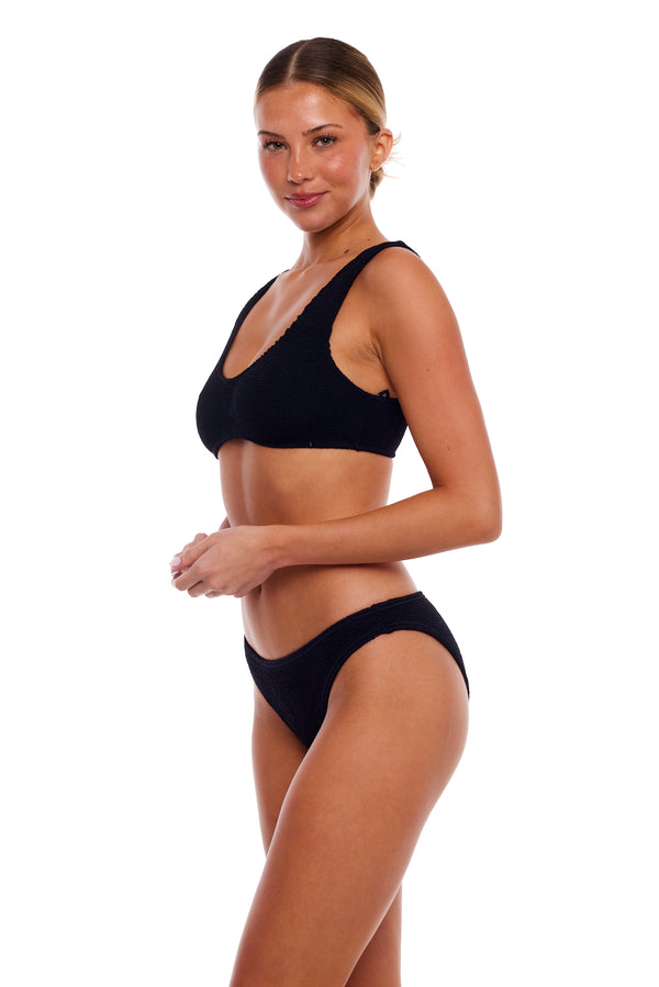 CANCUN SEAMLESS SPORTY (TEENS EDITION) BIKINI TOP